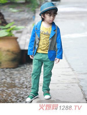 ѿѿ������ͯ�{ɫţ�����b