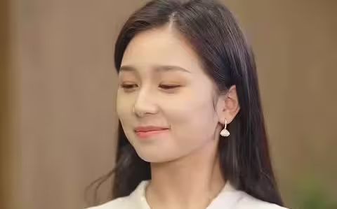 紅薯當(dāng)彩禮，迎娶百億女總裁（我把紅薯賣了十個(gè)億）(全集)